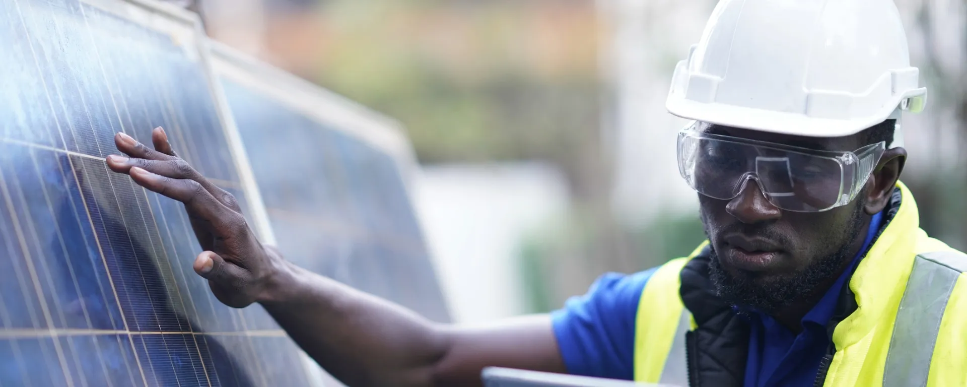 Solar energy systems engineer perform analysis solar panels