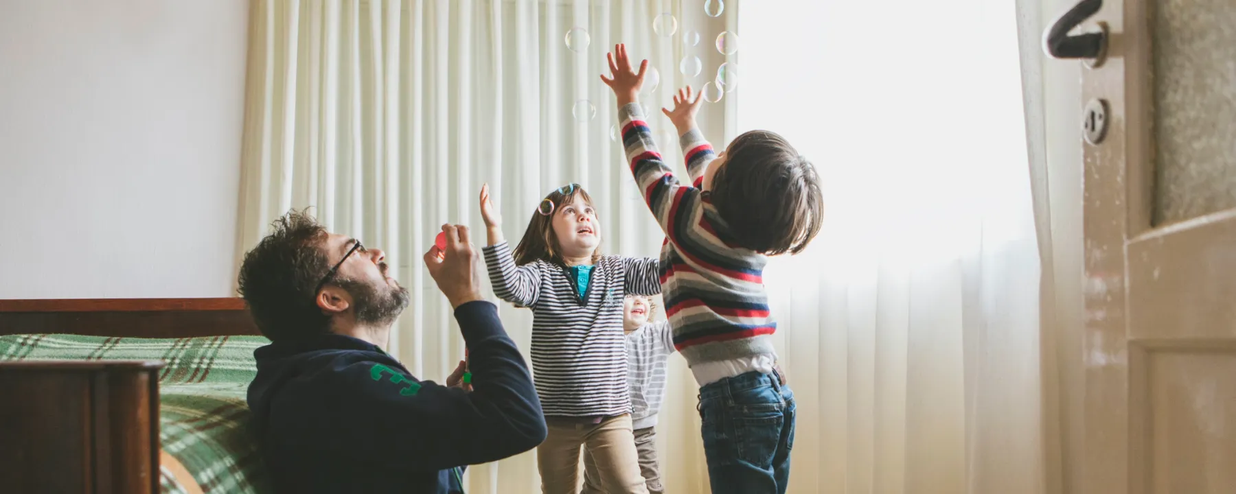 family GettyImages 549470003   1800x720 0