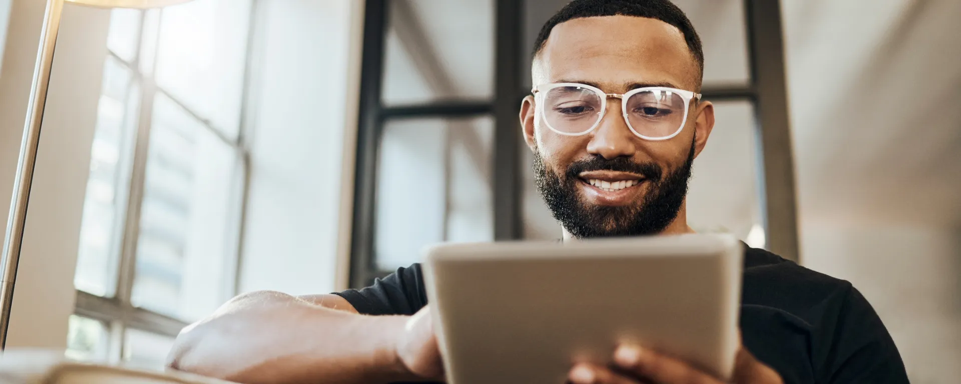 Navigating customer experience management services in 2024