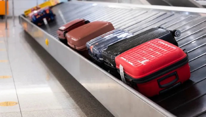 Speedier airport baggage collection