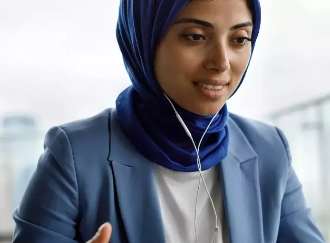 End-to-end customer management